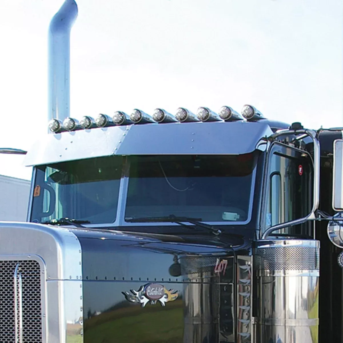 Peterbilt 379/386/389 2005+ Flat Top 13″ stainless steel drop visor