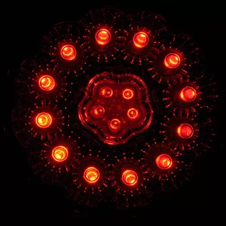Red 4